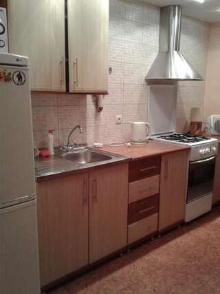 Апартаменты Красивые студии в центре рядом Менора, Мост-Сити, Пассаж Днепр Номер-студио с балконом-2