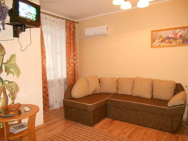 Апартаменты Красивые студии в центре рядом Менора, Мост-Сити, Пассаж Днепр-16